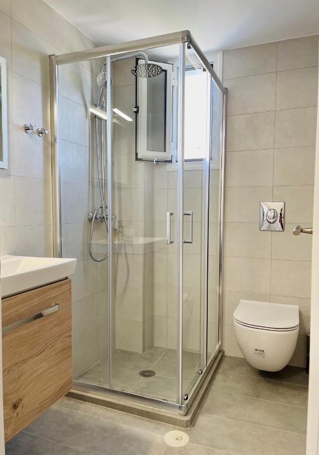 Troumpas Family Rooms & Apartments Leonidio Ngoại thất bức ảnh