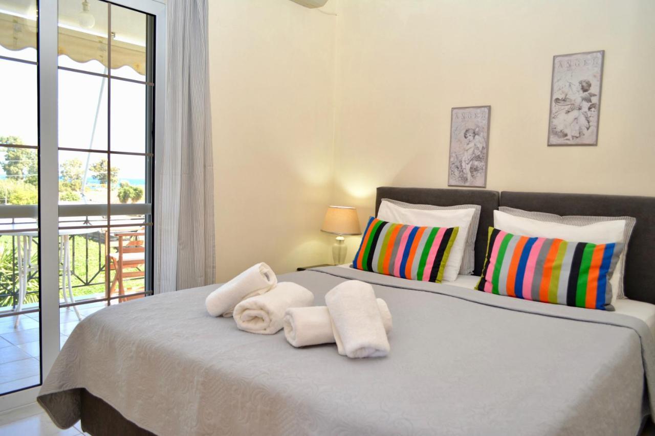 Troumpas Family Rooms & Apartments Leonidio Ngoại thất bức ảnh